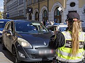 Strá�níci na n�kolika místech hlídají vjezd do historického centra Brna. Pokuty...