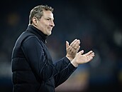 Sparanský trenér Brian Priske si vychutnává závr zápasu se Shamrock Rovers.