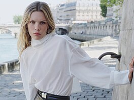 Univerzální sukn�, která nikdy nevyjde z módy, je bezesporu ta pouzdrová. Ta v...