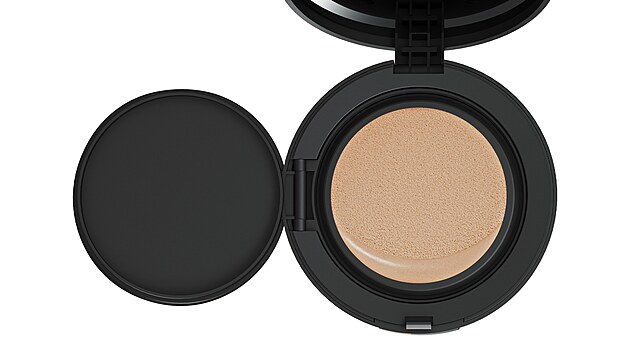 LOral Paris  Mugler Soft Glow Cushion Foundation: kompaktn make-up, stedn kryc, ziv fini, cena 680 K