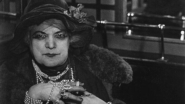 Brassai: Madame Bijou (1932)