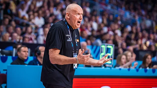 Litvan efsanesi Kurtinaitis, Bakü Çek Nymburk ile davet edecek