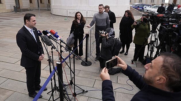 Petr Macinka (Motorist�) po jedn�n� s prezidentem Petrem Pavlem. (6. ��jna 2025)