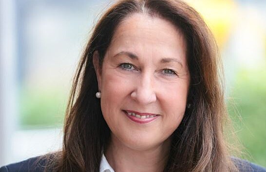 Sociln demokratka Iris Stalzerov, kter se stala starostkou nmeckho msta Herdecke.