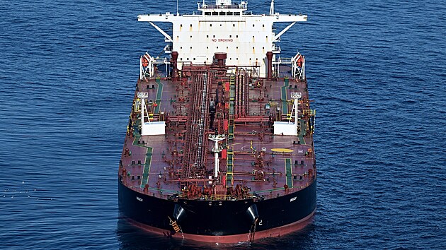 Sn�mek po��zen� u pob�e�� francouzsk�ho p��stavu Saint-Nazaire ukazuje tanker Boracay. (1. ��jna 2025)