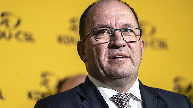 Marek V�born� hovo�� po povolebn�m jedn�n� KDU-�SL (5. ��jna 2025).