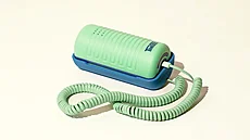 Telefon Tin Can, který se v USA stal hitem (2. íjna 2025)