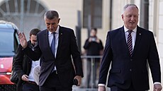 Andrej Babi (ANO) dorazil na Praský hrad, aby jednal s prezidentem Petrem...