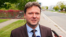 Radek Vondrá�ek dorazil do volebního �tábu ANO. (4. �íjna 2025)