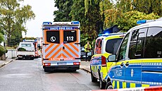 Policie a záchranné sluby zasahují v Herdecke poté, co tam neznámý útoník...