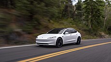 Tesla Model 3 Standard
