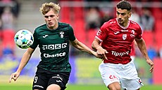 Albert Labík z Karviné (vlevo) a pardubický Samuel imek