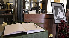 Ped Úadem pro jadernou bezpenost vzniklo pietní místo k uctní památky Dany...