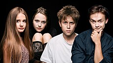 Nadjné mladé herecké talenty. Zleva: Klára Kitto, Julie Eva Horáková, Antonín...