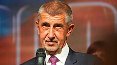 Ve volebním tábu hnutí ANO na Chodov se zaíná slavit vítzství v...