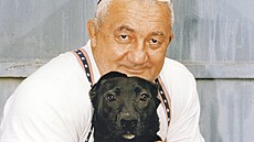 Nmé tváe vdycky miloval a ochraoval. A to se Zdenk Srstka narodil v rodin...