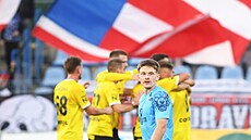 Tomá Kott smutní po gólu Zbrojovky.