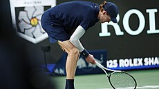 Jannik Sinner nedohrál utkání tetího kola v anghaji.