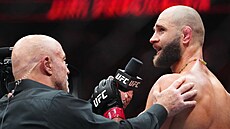 Nejlep�í �eský MMA zápasník Ji�í Procházka p�i rozhovoru s Joem Roganem. Za...