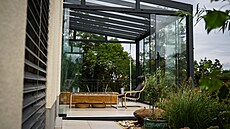 Pergola doká�e zcela prom�nit vzhled i funk�nost va�eho venkovního prostoru.