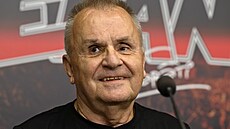 Zpvák skupiny Elán Joo Rá na tiskové konferenci (Praha, 22. záí 2025)