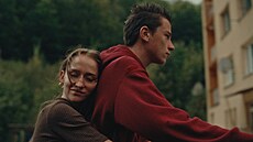 Ukázka z filmu Naho�e nebe, v dolin� já.