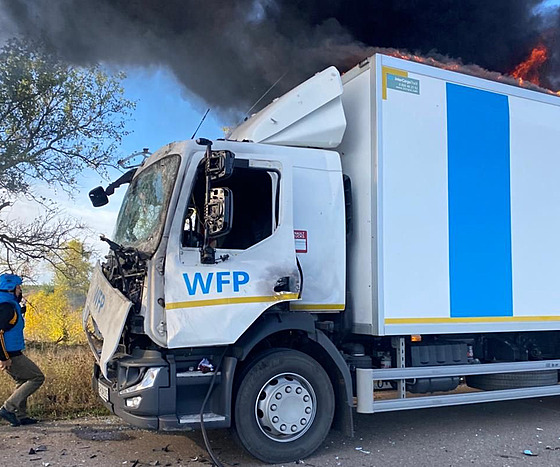 Ruská armáda dne zaútoila na konvoj humanitární mise OSN v ukrajinské...