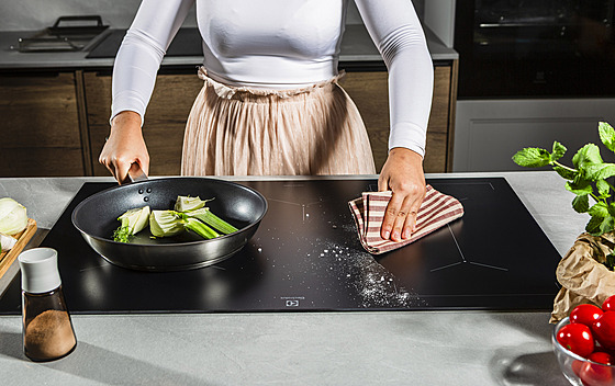 Tradin je pro varné desky nebezpená vysypaná sl, sklenný povrch snadno...