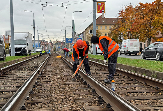 M�sto Plze� v p�í�tím roce dofinancuje rekonstrukci tramvajové trati ve Skvr�anské ulici. 