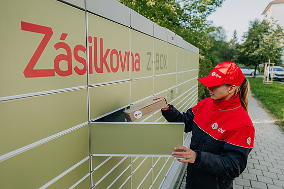 Zásilkovna otevírá svou sí Z-BOX ostatním dopravcm, jako první se pipojuje...