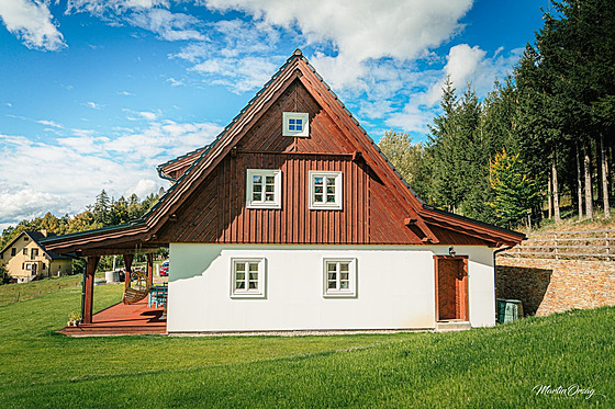 Pvodn chybjící píjezdovou cestu k parcele se Honzovi podailo vyeit...