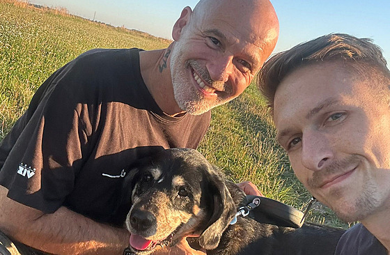 Jan Musil, Jakub Bialý a jejich pes Hubík