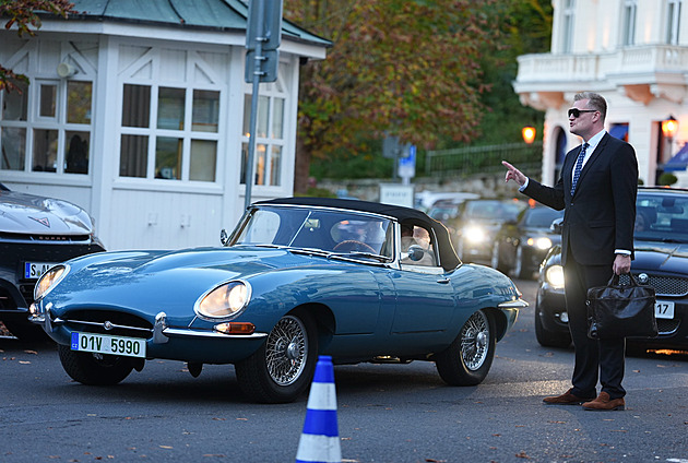 Silné karty v prezidentské kapse? Turkův případ je v české politické historii unikátní