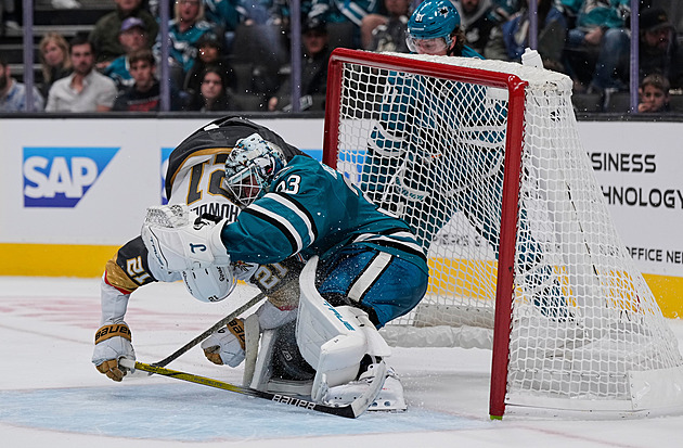 Brankářská bitka po letech v NHL. Soupeř skolil Bobrovského: Udělal bych to znovu