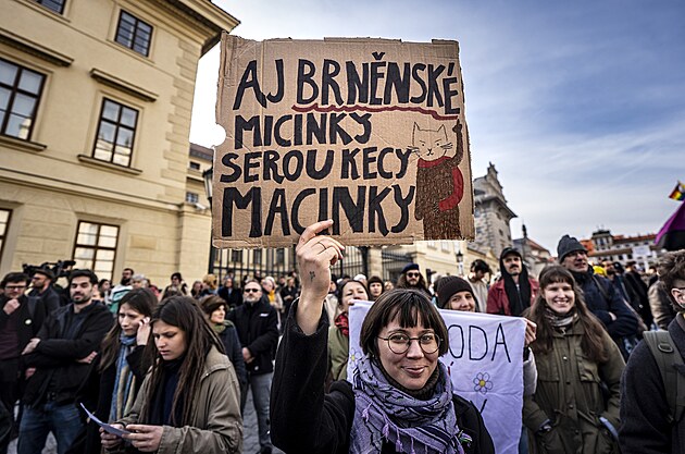 Demonstrace proti Petru Macinkovi jako kandid�tovi na ministra �ivotn�ho...
