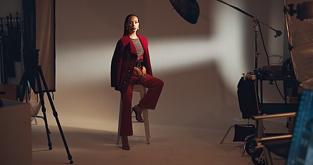 O nejistotch, kter formuj n ivot. A o cest zpt k sob.