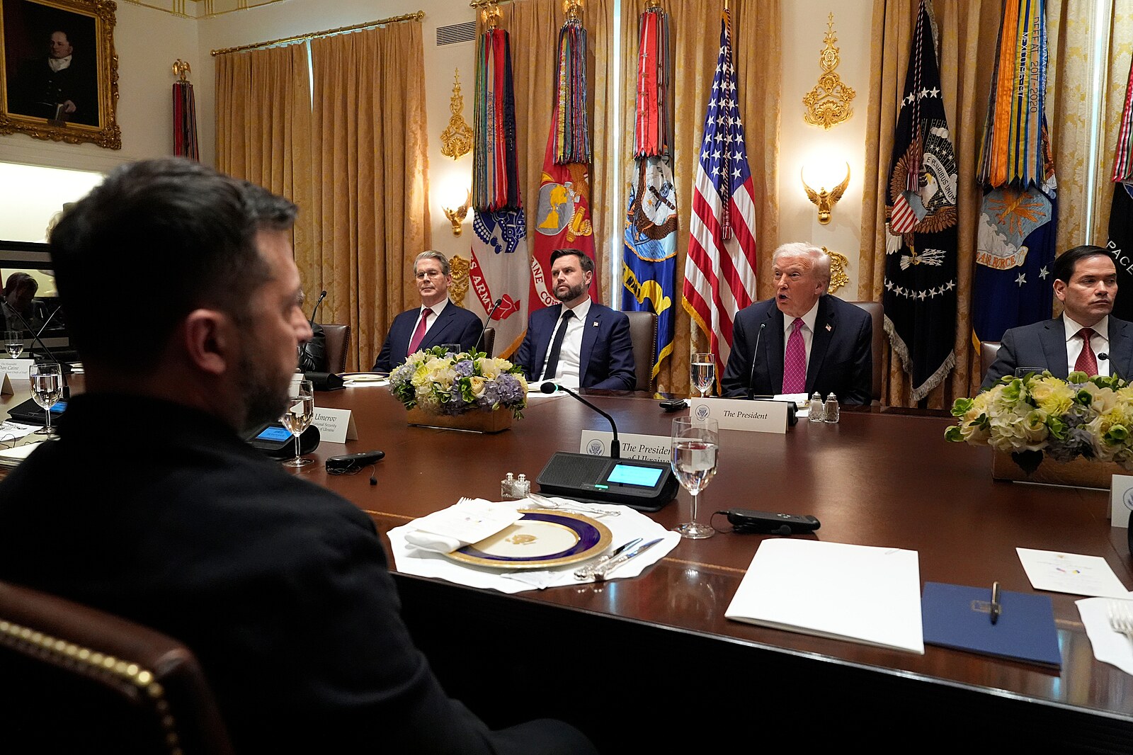 Trump zase obrátil ve vztahu k Ukrajině. Ale v něčem má pravdu