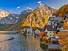 Zahrani�ní náv�t�vníky rakouského Hallstattu lze prý rozd�lit do dvou velkých...