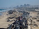 Po páte�ním uzav�ení p�ím��í se z jihu Gazy vrací dom� tisíce Palestinc�. (11....