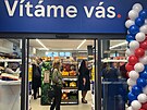 Nov oteven prodejna potravin lkala na vrazn slevy