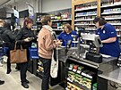 Tesco otevelo kompletn zrekonstruovanou prodejnu expres v Turnov, kter je...