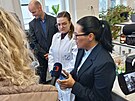 Petra Kov��ov� a Mark�ta P�edotov�, v�zkumnice �steck� Spolchemie, kter�...