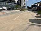 �Kdy a jak �asto plánuje Praha 12 provád�t strojní �i�t�ní ulice Mezi Vodami a...