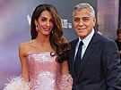 George Clooney a jeho man�elka Amal v Londýn� (10. �íjna 2025)