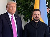 Americký prezident Donald Trump vítá v Bílém dom ukrajinského lídra Volodymyra...