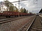 Nákladní vagon se z dosud nezjitných píin uvolnil na nádraí v Mariánských...