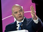 �éf FIFA Gianni Infantino na valné hromad� v �ím�.