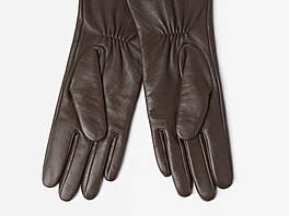Ko�ené rukavice z jemné jehn�tiny. Cena 1999 K�