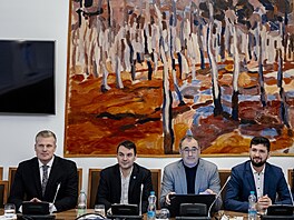 Jednání poslaneckého klubu Motoristé sob�