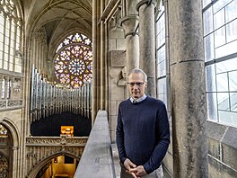 V Katedrále sv. Víta, Václava a Vojtcha probíhá  intonování píal....